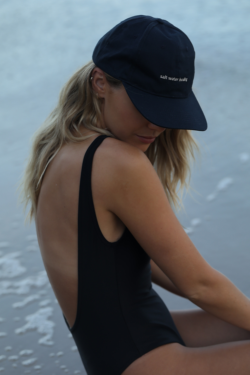 theseptlabel-resort-cap