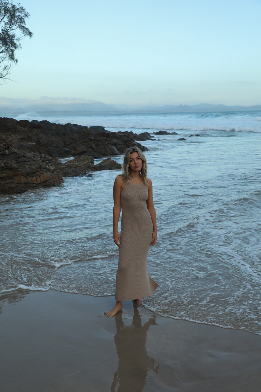 theseptlabel-resort-knitdress-3